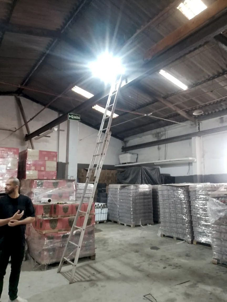 Infraestrutura comercial — Elétrica