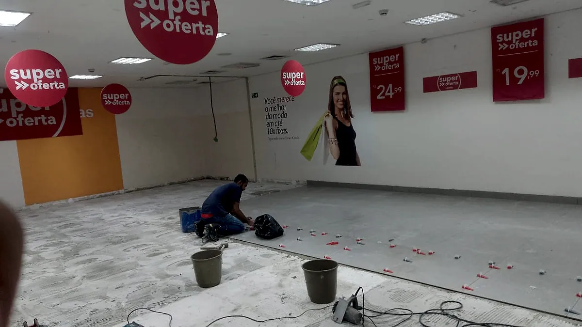 Assentamento comercial — Revestimentos